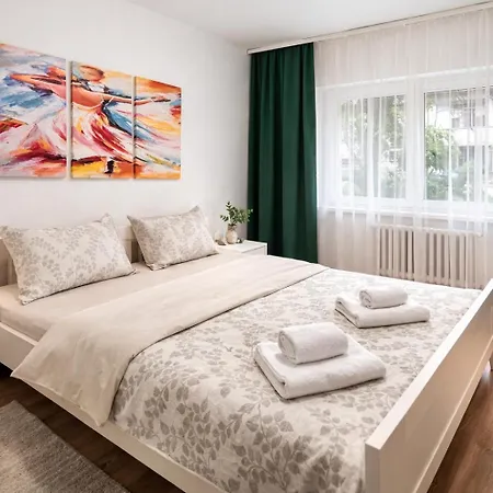 Apartament Your In - Free Parking Skopje